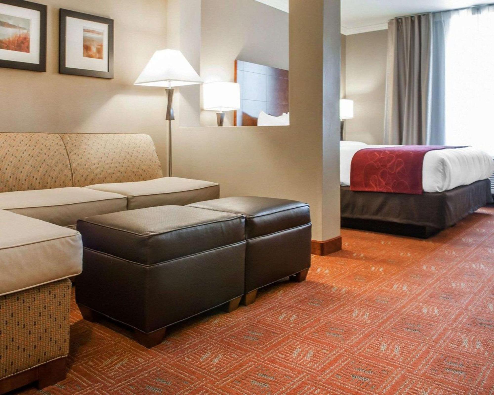 Comfort Suites Фармингтън Екстериор снимка